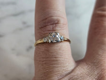 Load image into Gallery viewer, Womens Vintage Estate 14k Gold Diamond Engagement Ring 2.0g #E7199
