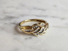 Load image into Gallery viewer, Womens Vintage Estate 10K Gold Diamond Cluster Ring 3.2g #E7209