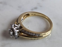 Load image into Gallery viewer, Womens Vintage Estate 10K Gold Diamond Cluster Ring 4.1g #E7211