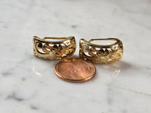 Load image into Gallery viewer, Womens Vintage Estate 14K Yellow Gold Earrings 5.5g E7212