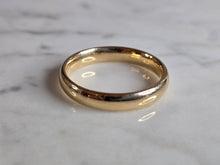 Load image into Gallery viewer, Mens Vintage Estate 14K Yellow Gold Wedding Band Ring 6.2g #E7223
