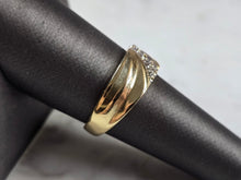 Load image into Gallery viewer, Mens Vintage Estate 14K Yellow Gold Diamond Ring 5.6g E7224