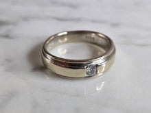 Load image into Gallery viewer, Womens Vintage Estate 14K Yellow Gold Diamond Ring, 7.5g E7226