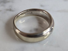 Load image into Gallery viewer, Womens Vintage Estate 14K Yellow Gold Diamond Ring, 7.5g E7226
