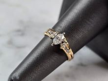 Load image into Gallery viewer, Womens Vintage Estate 14K Yellow Gold MagicGlo Diamond Ring 6.6g E7237