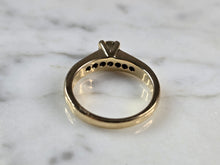 Load image into Gallery viewer, Womens Vintage Estate 14K Gold Krementz Diamond Ring, 4.6g E7241