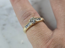 Load image into Gallery viewer, Womens Vintage Estate 14K Gold Krementz Diamond Ring, 4.6g E7241