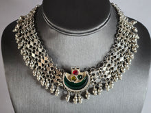 Load image into Gallery viewer, Womens Vintage Estate Sterling Silver Choker Bib Necklace 87.1g E7245