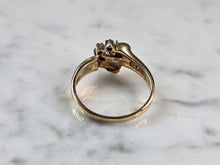 Load image into Gallery viewer, Womens Vintage Estate 10K Gold Diamond Heart Ring 3.1g E7246