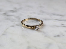 Load image into Gallery viewer, Womens Vintage Estate 14k Gold Diamond Artcarved Engagement Ring 1.9g #E7249