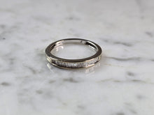 Load image into Gallery viewer, Womens Vintage Estate 14K White Gold Diamond Ring 2.0g #E7250