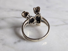 Load image into Gallery viewer, Womens Vintage Estate Sterling Silver Hinged Lovers Ring 4.0g E7259