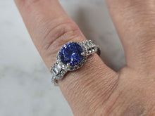 Load image into Gallery viewer, Womens Vintage Estate Sterling Silver Tanzanite Ring 2.9g E7265