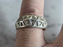 Load image into Gallery viewer, Womens Vintage Estate Sterling Silver Modernist CZ Ring 6.5g E7270