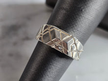 Load image into Gallery viewer, Womens Vintage Estate Sterling Silver Modernist Ring 5.1g E7271