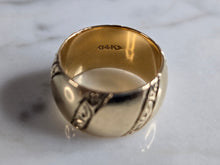 Load image into Gallery viewer, Womens Vintage Estate 14K Yellow Gold Cigar Band Ring 5.1g E7276