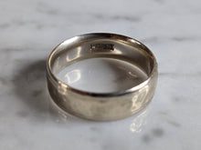 Load image into Gallery viewer, Mens Vintage Estate 14K White Gold Wedding Band Ring, 7.1g E7284