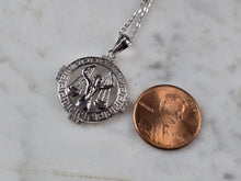 Load image into Gallery viewer, Womens Sterling Silver Libra Zodiac Pendant Necklace 3.3g E7289