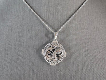 Load image into Gallery viewer, Womens Sterling Silver Aquarius Zodiac Pendant Necklace 3.5g E7290