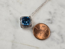 Load image into Gallery viewer, Womens Vintage Estate Sterling Silver Topaz Pendant Necklace 4.0g E7292