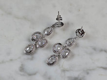 Load image into Gallery viewer, Womens Vintage Estate Sterling Silver CZ Dangle Earrings 4.1g E7296