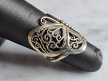 Load image into Gallery viewer, Womens Vintage Estate Sterling Silver Butterfly Filigree Ring 4.8g E7301