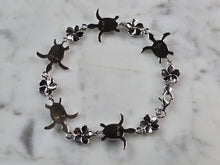 Load image into Gallery viewer, Womens Estate Sterling Silver Opal Sea Turtle Bracelet 10.1g E7301