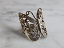 Load image into Gallery viewer, Womens Vintage Estate Sterling Silver Butterfly Filigree Ring 4.8g E7301