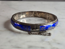 Load image into Gallery viewer, Womens Vintage Estate Sterling Silver Enamel Siam Bangle Bracelet 23.2g E7309