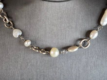 Load image into Gallery viewer, Womens Vintage Estate Sterling Silver Pearl Carey Hill Necklace 29.4g E7310