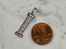 Load image into Gallery viewer, Womens Sterling Silver Initial Letter " I " Pendant 0.9g E7312