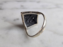 Load image into Gallery viewer, Womens Vintage Estate Sterling Silver Modernist Ring 3.0g E7313