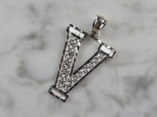 Load image into Gallery viewer, Womens Sterling Silver Initial Letter " V " Pendant 1.2g E7319