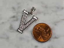 Load image into Gallery viewer, Womens Sterling Silver Initial Letter " V " Pendant 1.2g E7319