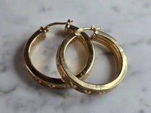 Load image into Gallery viewer, Womens Vintage Estate 14K Yellow Gold Hoop Earrings 6.3g E7334