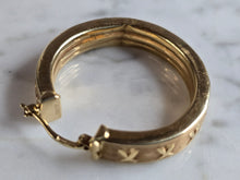 Load image into Gallery viewer, Womens Vintage Estate 14K Yellow Gold Hoop Earrings 6.3g E7334