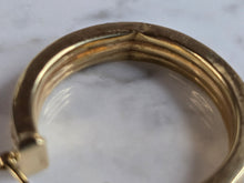 Load image into Gallery viewer, Womens Vintage Estate 14K Yellow Gold Hoop Earrings 6.3g E7334