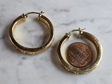 Load image into Gallery viewer, Womens Vintage Estate 14K Yellow Gold Hoop Earrings 6.3g E7334