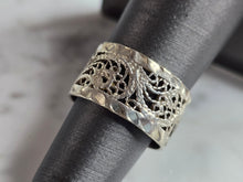 Load image into Gallery viewer, Womens Vintage Estate Sterling Silver Filigree Ring 3.2g E7350