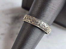 Load image into Gallery viewer, Womens Vintage Estate Sterling Silver Modernist Ring 3.2g E7352