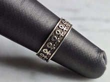 Load image into Gallery viewer, Womens Vintage Estate Sterling Silver Ankh Cross Toe Ring 1.7g, E7355