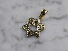 Load image into Gallery viewer, Womens 10k Yellow Gold Jewish Judaica Star of David Heart Pendant 1.2g E7361