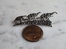 Load image into Gallery viewer, Womens Vintage Estate Sterling Silver Elephant Brooch 4.1g E7365