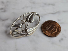 Load image into Gallery viewer, Womens Vintage Estate Sterling Silver Floral Brooch 6.1g E7368