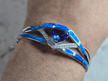 Load image into Gallery viewer, Womens Sterling Silver Modernist Blue Opal Bangle Bracelet 28.5g E7370