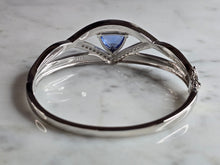 Load image into Gallery viewer, Womens Sterling Silver Modernist Opal Bangle Bracelet 28.0g E7371