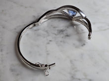 Load image into Gallery viewer, Womens Sterling Silver Modernist Opal Bangle Bracelet 28.0g E7371