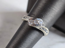 Load image into Gallery viewer, Womens Vintage Estate 14K White Gold Diamond Anniversary Ring, 4.2g E7372