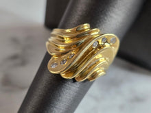Load image into Gallery viewer, Womens Vintage Estate 14K Yellow Gold Modernist Diamond Ring, 8.4g E7373