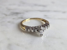 Load image into Gallery viewer, Womens Vintage Estate 14K Yellow Gold Diamond Ring 3.2g E7378